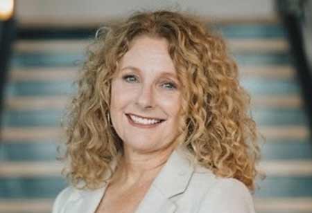 Co-Authoring Success: How L&D Partnered with AI and HR to Elevate Frontline Leadership