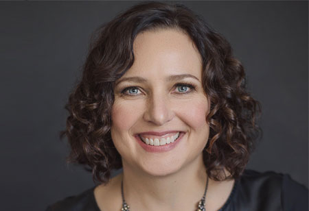 HR Leaders: Staying High-Touch Through High-Tech